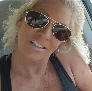 Meet your Posher, Lynne